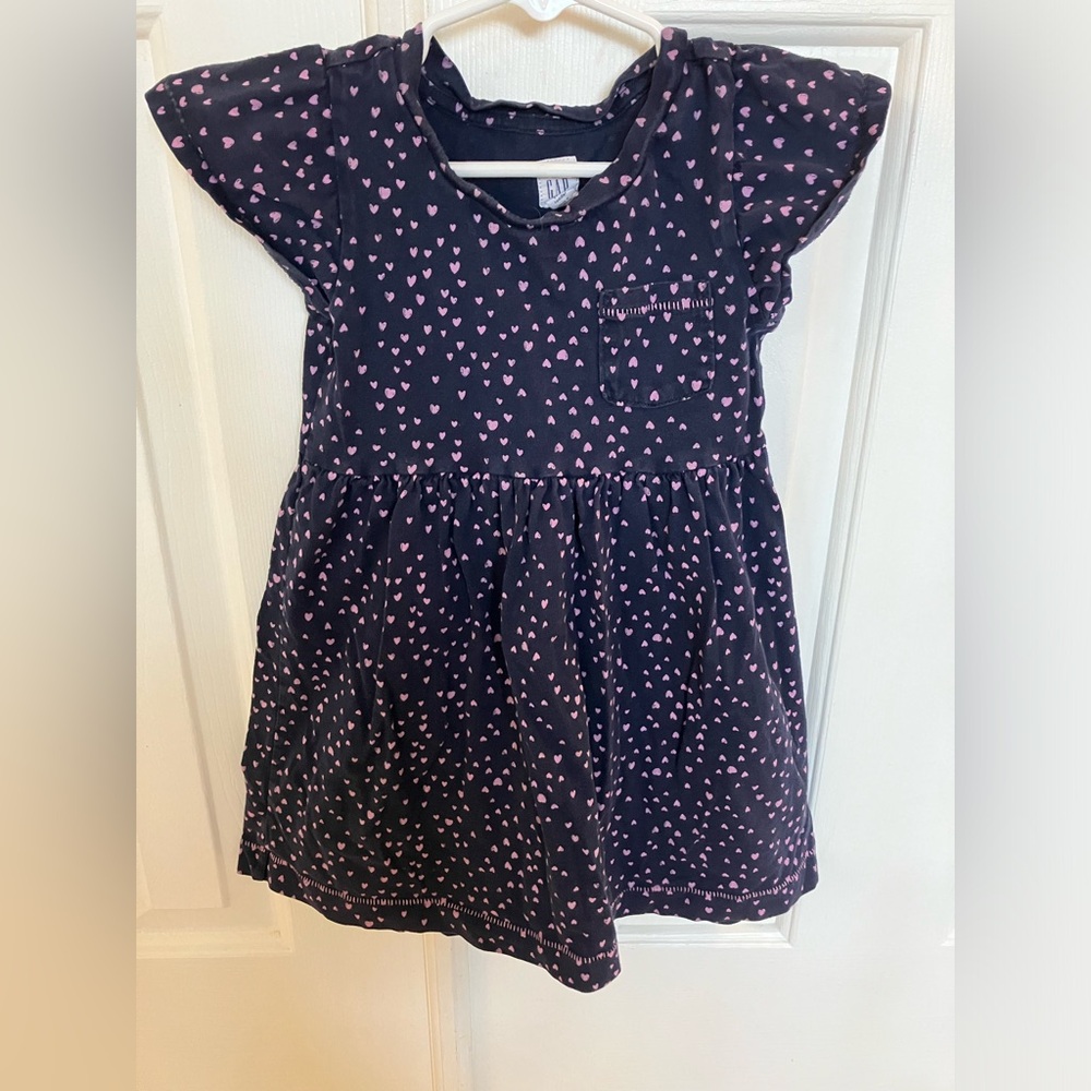 Bundle of girls Gap/old navy summer dresses